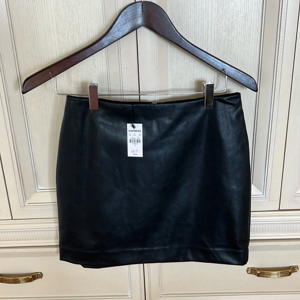 Faux leather black skirt